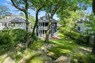 1045 Adams St, Boston, MA 02124 - Photo 28
