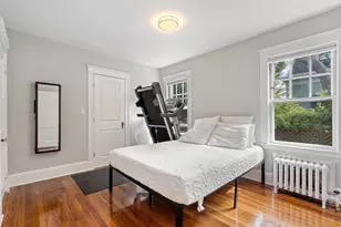 1045 Adams St, Boston, MA 02124 - Photo 16