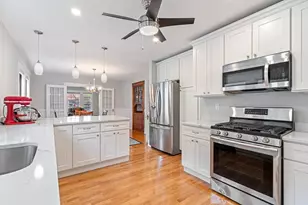 1045 Adams St, Boston, MA 02124 - Photo 2