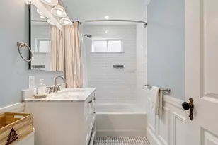 1045 Adams St, Boston, MA 02124 - Photo 18