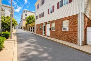 269 Bolton St, Boston, MA 02127 - Photo 14
