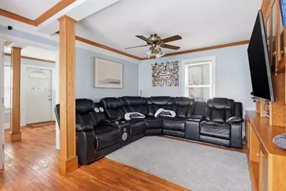 120-124 Sheridan St #1, Lynn, MA 01902 - Photo 6