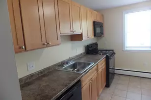 115 Chubbuck St, Quincy, MA 02169 - Photo 4
