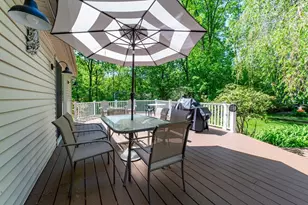11 Fletcher St, Plainville, MA 02762 - Photo 34