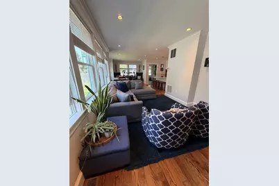 17 Cardinal St #17, Winchester, MA 01890 - Photo 6