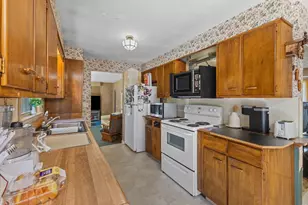 25 Kings Mountain Dr, West Boylston, MA 01583 - Photo 10