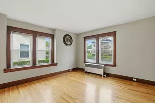 8 Carver St, Worcester, MA 01604 - Photo 8