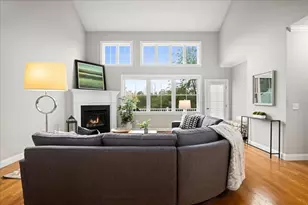 8 Lydia's Way, Northborough, MA 01532 - Photo 2