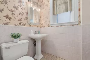 61 Longwood Ave, Brookline, MA 02446 - Photo 16