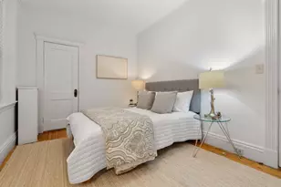 61 Longwood Ave, Brookline, MA 02446 - Photo 14