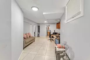 15 Fairmount St, Boston, MA 02124 - Photo 40
