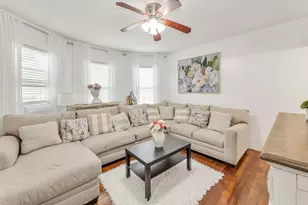 15 Fairmount St, Boston, MA 02124 - Photo 8