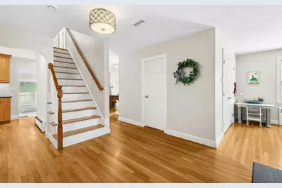 30 Shetland Rd, Marblehead, MA 01945 - Photo 4
