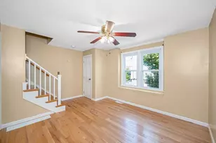 54 Gates St, Lowell, MA 01851 - Photo 6