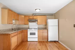 54 Gates St, Lowell, MA 01851 - Photo 10