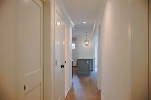 10 Ashwood St, Worcester, MA 01604 - Photo 22