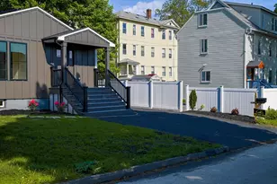 10 Ashwood St, Worcester, MA 01604 - Photo 4