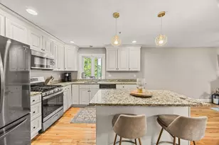 128 S Park St, Haverhill, MA 01835 - Photo 10