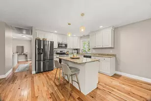 128 S Park St, Haverhill, MA 01835 - Photo 6