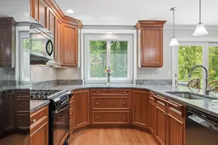 87 Elm St, Newbury, MA 01922 - Photo 10