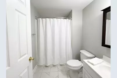 2 Cottage Pl, Haverhill, MA 01835 - Photo 6