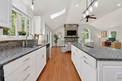 330 Spring Street, Rockland, MA 02370 - Photo 4