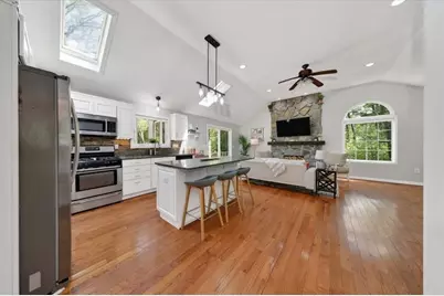 330 Spring Street #1, Rockland, MA 02370 - Photo 2