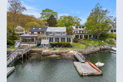 65 Leonard Street, Gloucester, MA 01930 - Photo 2