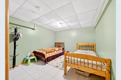 8 Sparrow Ln, Peabody, MA 01960 - Photo 32