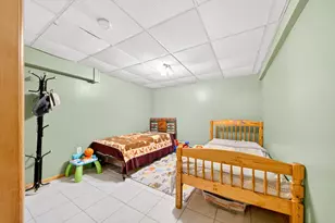 8 Sparrow Ln, Peabody, MA 01960 - Photo 32
