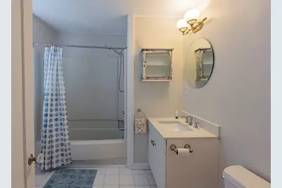 13 Elm St #13, Marblehead, MA 01945 - Photo 10