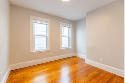 206 L Street #2, Boston, MA 02127 - Photo 6