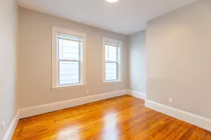 206 L St, Boston, MA 02127 - Photo 6