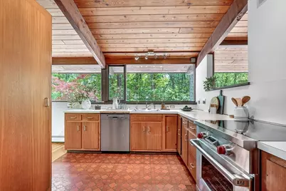 79 Autumn Lane, Lincoln, MA 01773 - Photo 12