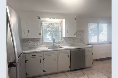 23 Batchelder Ave, Peabody, MA 01960 - Photo 10