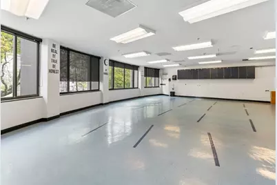 120 Fisher Ave., Boston, MA 02120 - Photo 30