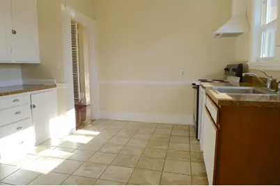 77 Hartford St #2, Newton, MA 02461 - Photo 8