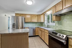 5 Poets Corner Rd, Amherst, MA 01002 - Photo 4