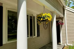 26 The Morgan Cir, Mashpee, MA 02649 - Photo 2