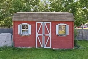 8 Deer St, Somerset, MA 02726 - Photo 26