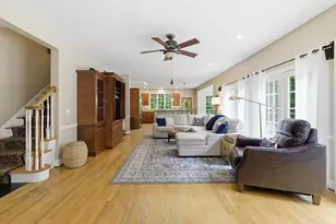 8 Iroquois Ln, Wilbraham, MA 01095 - Photo 4