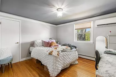 91 Sycamore St, Swansea, MA 02777 - Photo 26