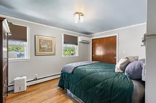 91 Sycamore St, Swansea, MA 02777 - Photo 24