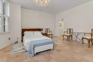 27 Bowdoin St, Boston, MA 02114 - Photo 6