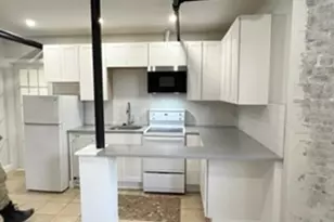 147 Winthrop Rd, Brookline, MA 02445 - Photo 4