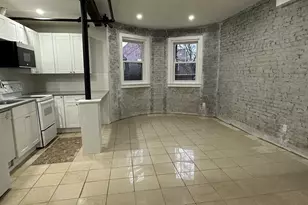147 Winthrop Rd, Brookline, MA 02445 - Photo 16