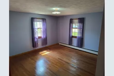 35 Pine St, Westfield, MA 01085 - Photo 10
