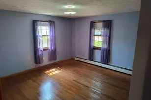 35 Pine St, Westfield, MA 01085 - Photo 10