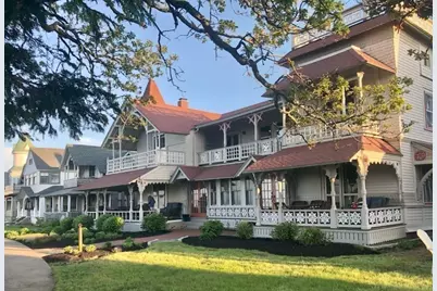 61 Ocean Avenue #4, Oak Bluffs, MA 02557 - Photo 8