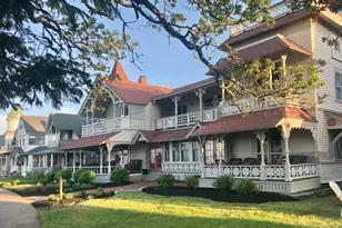 61 Ocean Ave, Oak Bluffs, MA 02557 - Photo 8